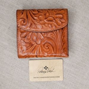 Patricia Nash Reiti Butnish Tooled Leather Wallet